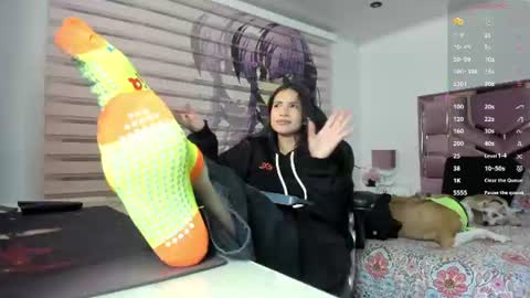 Zoe online show from August 2, 12:46 am