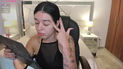  zoee jackson online show from June 10, 7:34 pm