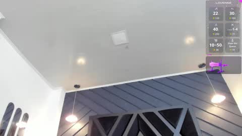 Zoe 3 online show from September 14, 6:50 pm