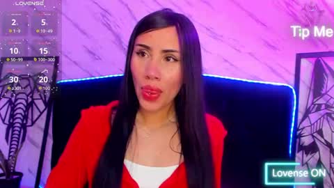 Laura  online show from June 17, 4:58 am