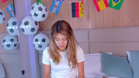 Zoe online show from July 11, 11:32 am
