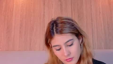 Zoe online show from July 21, 11:33 am