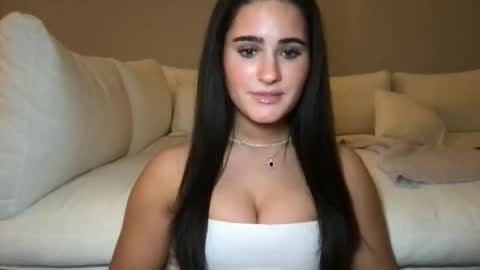 Zoe Raine online show from February 21, 4:07 am