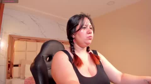 Zoes online show from April 28, 11:36 am
