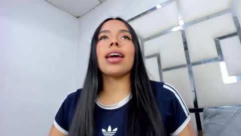 ZoeSwam online show from January 15, 2:12 pm