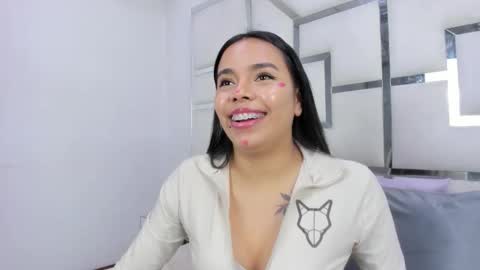 ZoeSwam online show from May 2, 1:47 pm