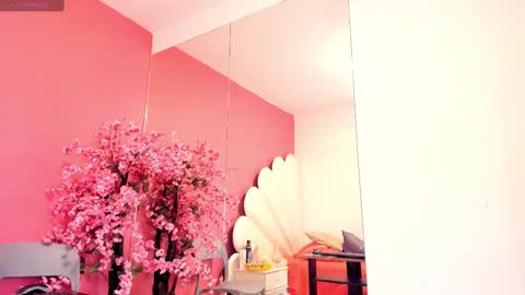 Zoe online show from March 12, 7:47 pm