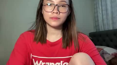 zoey_foryou online show from October 31, 2:57 am