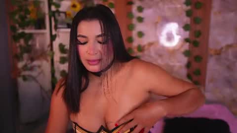 zoey fox  online show from June 17, 12:23 am