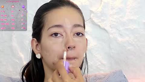 Violeta online show from December 2, 12:40 pm