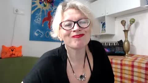 Snapshot of zosya1111 chatting on January 11, 9:47 am Zosya1111 online show from January 11, 9:47 am