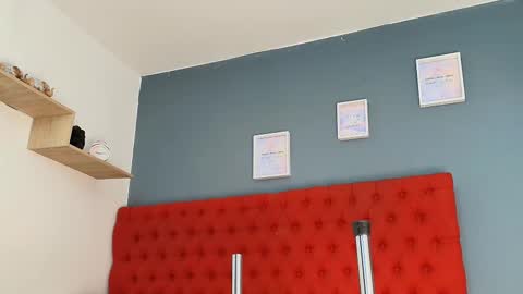 Snapshot of zuri_villegas chatting on October 9, 7:29 pm Zuri online show from October 9, 7:29 pm