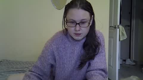 Zyuhre online show from December 20, 10:41 am