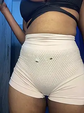 bigbooobs3 online show from July 21, 10:10 pm
