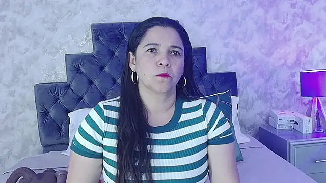 elizabeth coleman online show from May 4, 12:36 am