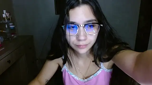 mia  lopez  online show from July 11, 4:34 am