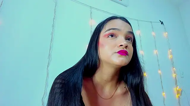 monica little23 online show from June 25, 7:26 pm