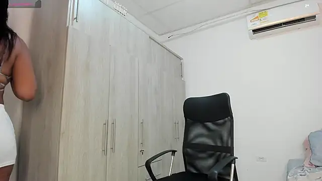 Snapshot of tracycum chatting on September 23, 6:28 pm tracycum online show from September 23, 6:28 pm