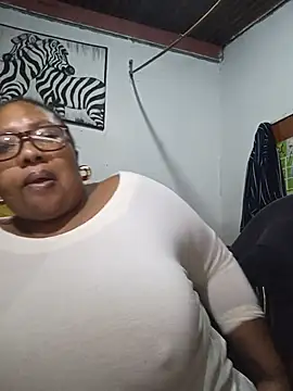 YELLOW BONE online show from July 21, 8:53 pm