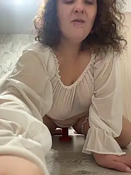 Taisia W online show from December 18, 7:02 am