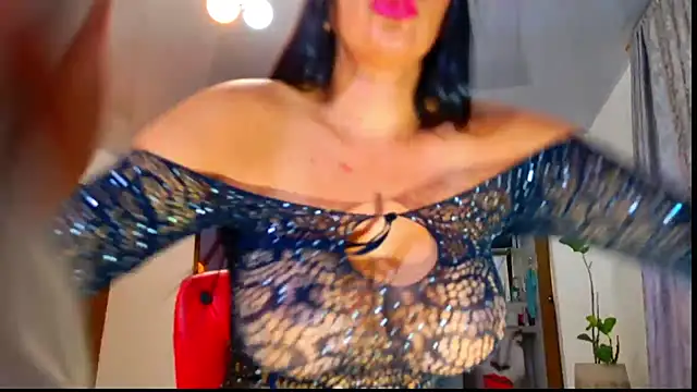 SQUIRT4UMEGAN online show from April 22, 5:37 am