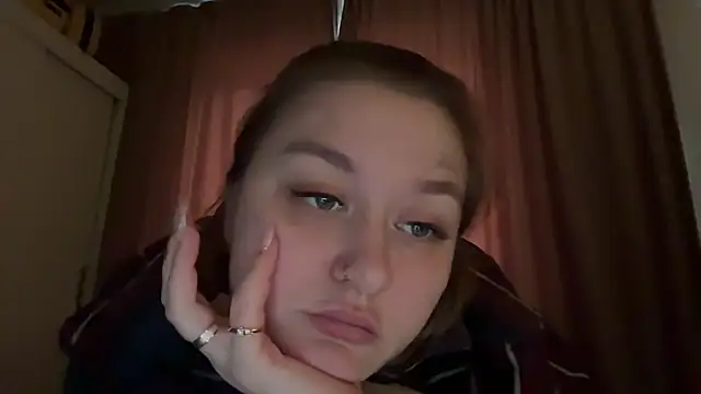 Isabel-Bailey online show from July 8, 9:06 pm