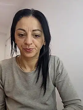 bruneta sexy23 online show from January 18, 5:26 am