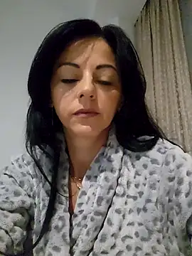 bruneta sexy23 online show from November 19, 4:12 am