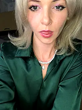 Kristina03 online show from October 22, 8:47 pm