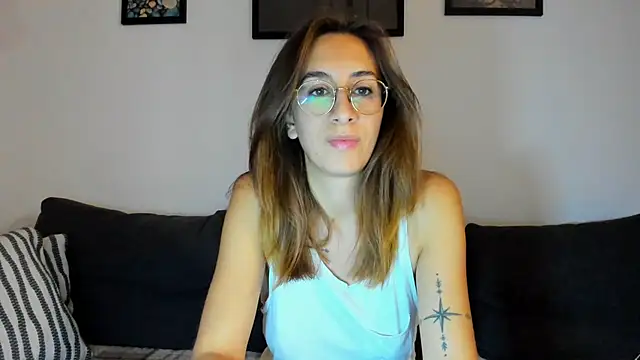 DesireMore90 online show from November 5, 10:26 pm