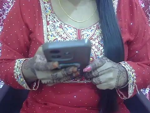 Lusty Wife1 online show from November 26, 11:11 am