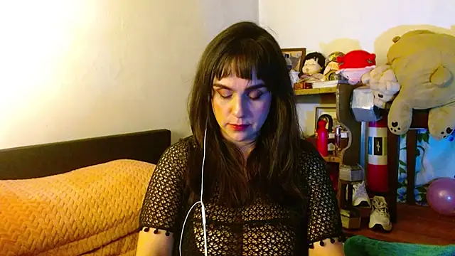 collette beaufoy  online show from February 11, 8:16 am