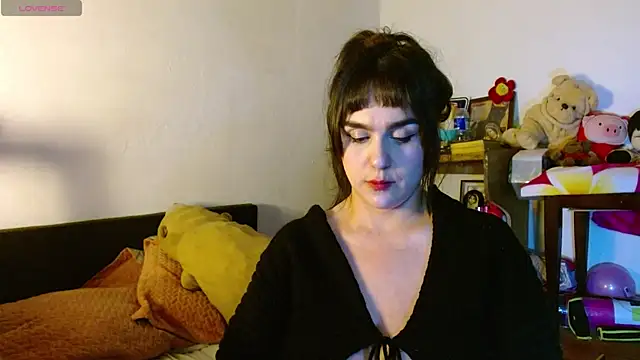 collette beaufoy  online show from July 27, 7:38 am