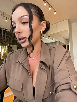 MileySin1111 online show from July 2, 12:33 pm
