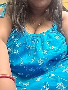 flamingoss online show from January 17, 8:05 pm