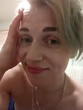 Linda Gregory online show from April 6, 11:28 pm