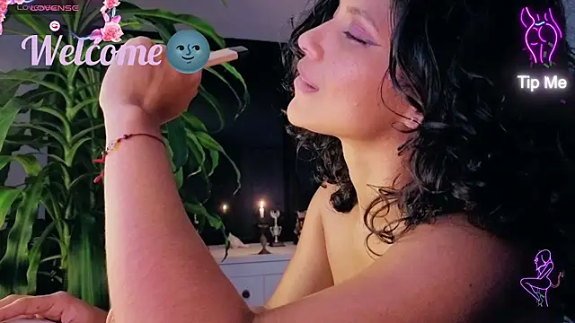Princess Celta online show from May 5, 9:40 pm