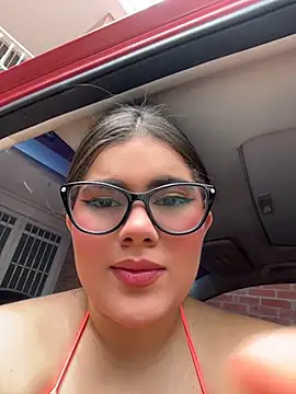 Valenhillxh online show from July 15, 5:50 pm