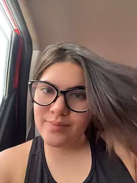 Valenhillxh online show from July 17, 7:06 pm