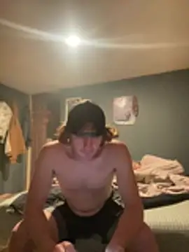 hottestcouplevaa online show from April 4, 11:09 am