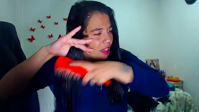 AmaraRoberts420 online show from November 12, 3:04 am