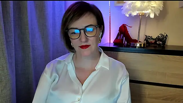 feliziaDesire online show from September 29, 7:08 pm