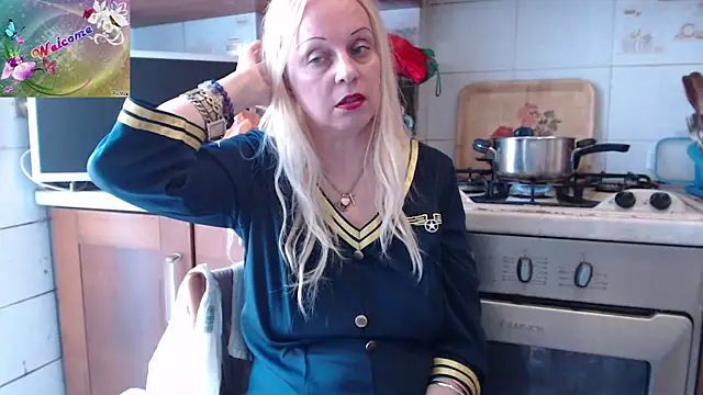 martachatte online show from September 20, 8:34 am