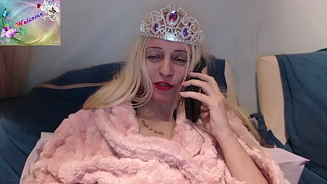 martachatte online show from November 27, 6:44 pm