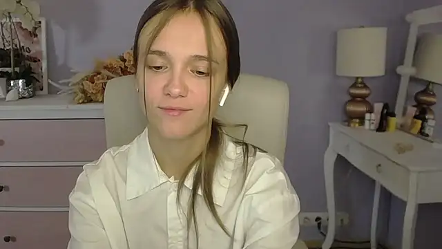 dirtyxEmily online show from December 5, 8:03 am