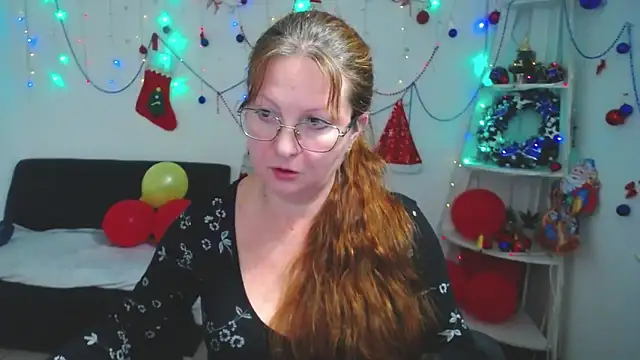 VanessaHotts online show from January 5, 5:27 pm