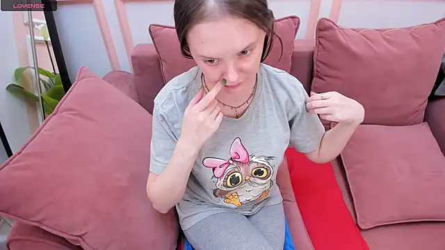 JannaVerdi  online show from October 3, 7:24 am