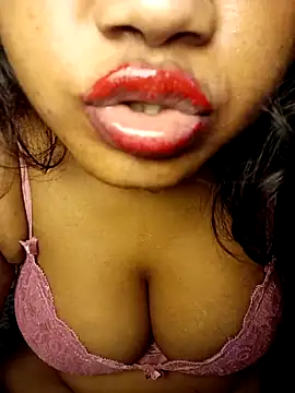 Hotlisa online show from November 21, 4:36 am