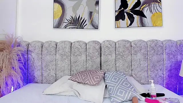 abby gibson online show from October 3, 7:19 pm