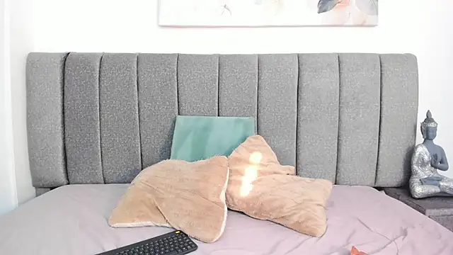 samantha stan online show from June 20, 12:31 pm